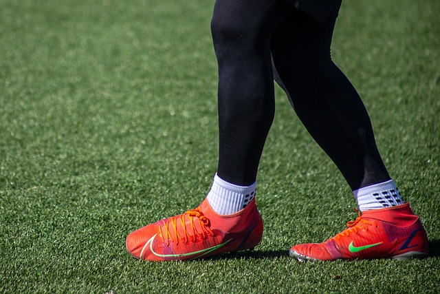 记者：上海申花5名外援以及谢鹏飞和戴伟浚随队出征亚冠客场