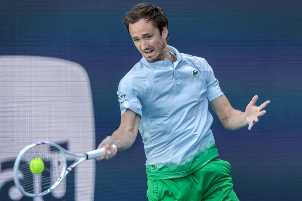 英媒：利物浦高层力挺斯洛特，称萨拉赫应有职业素养